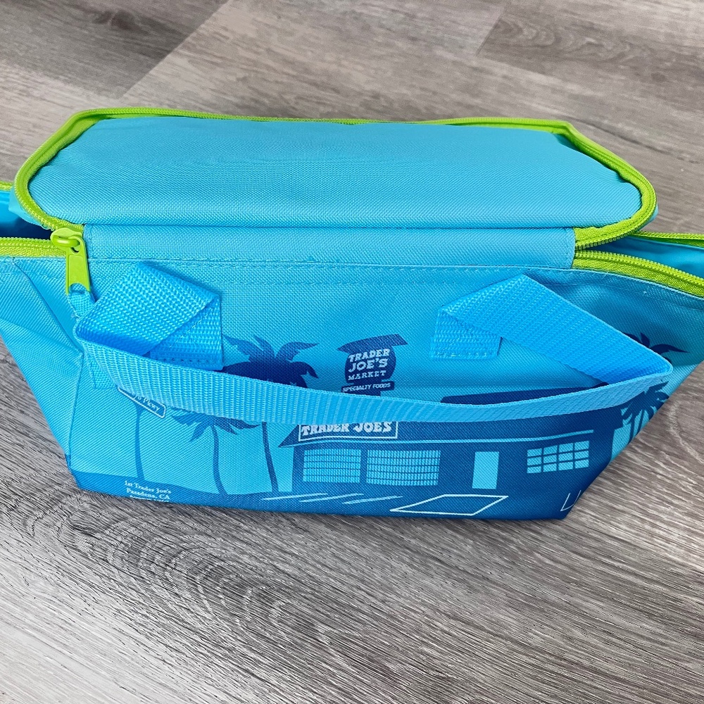 Trader Joe’s Bag Blue Mini Insulated Tote Bag NEW